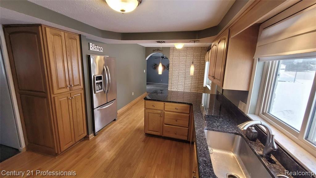 575 Troyvally Street, Troy, MI 48098 — Photo 10