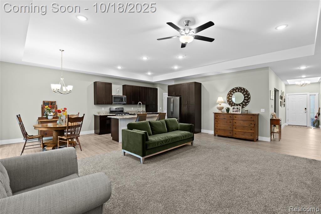 3129 Harbor Pointe Circle, Fenton, MI 48430 — Photo 6