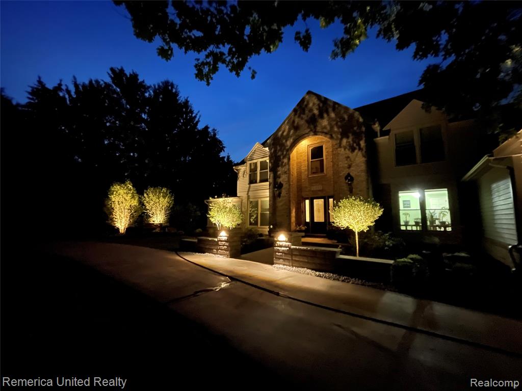 12825 Larkins Road, Brighton, MI 48114 — Photo 18