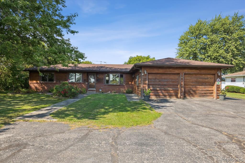 990 E Temperance Road, Temperance, MI 48182 — Photo 3