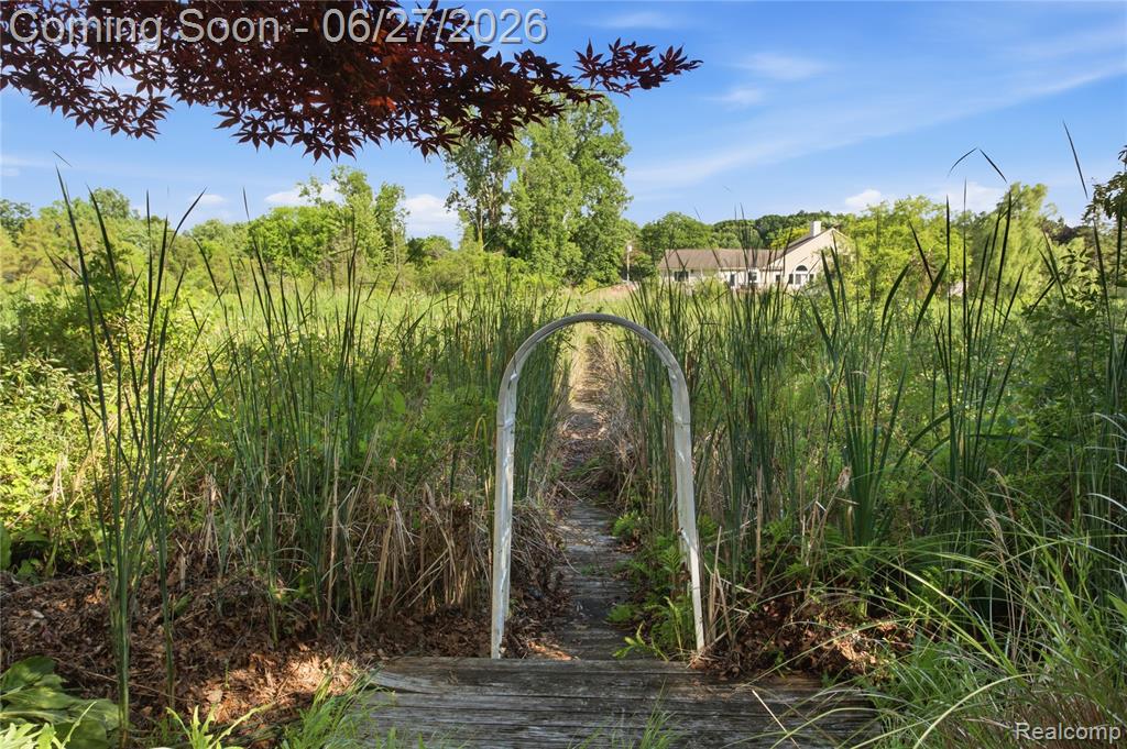 9015 Huron Bluffs Drive, White Lake, MI — Photo 57