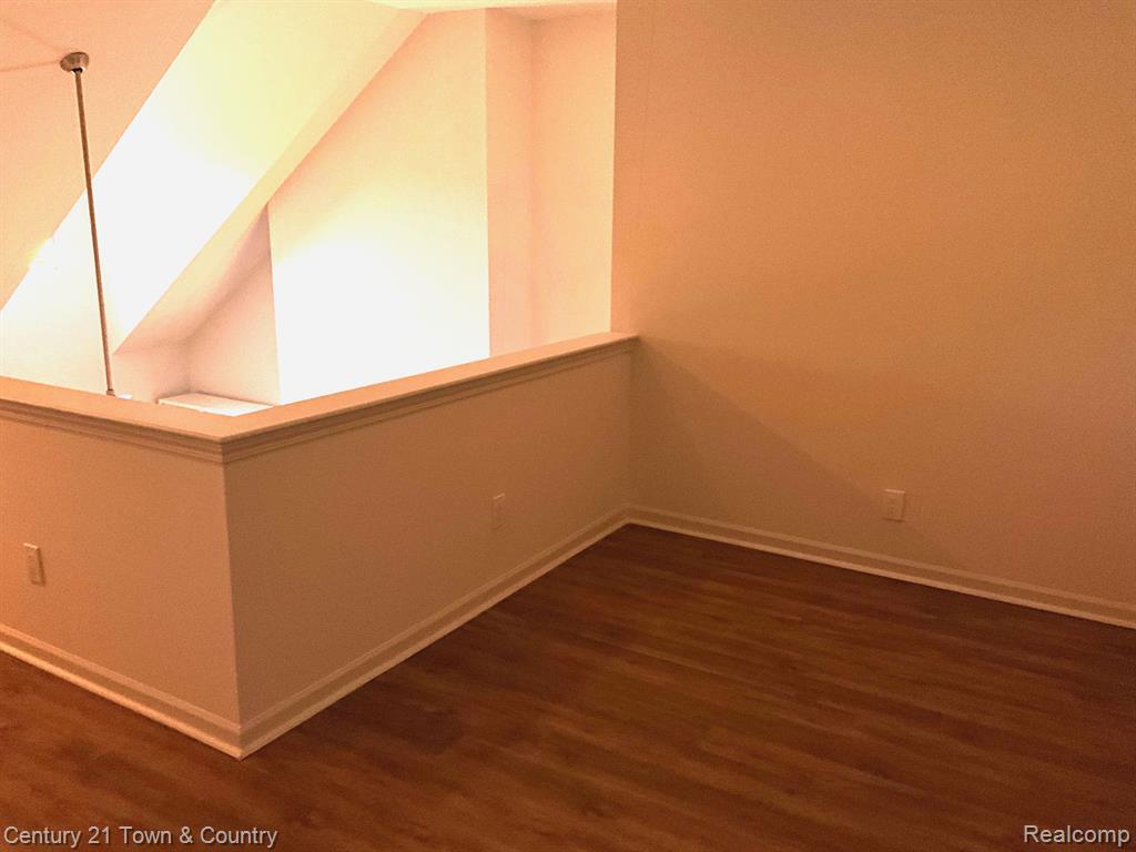 1327 S Main Street, 12, Royal Oak, MI 48067 — Photo 16