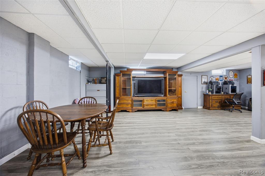 8025 Fieldcrest Drive, Brighton, MI 48116 — Photo 26