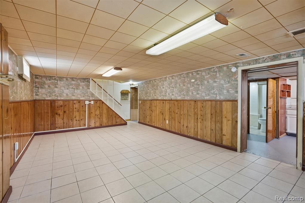 916 Buckingham Avenue, Flint, MI 48507 — Photo 19
