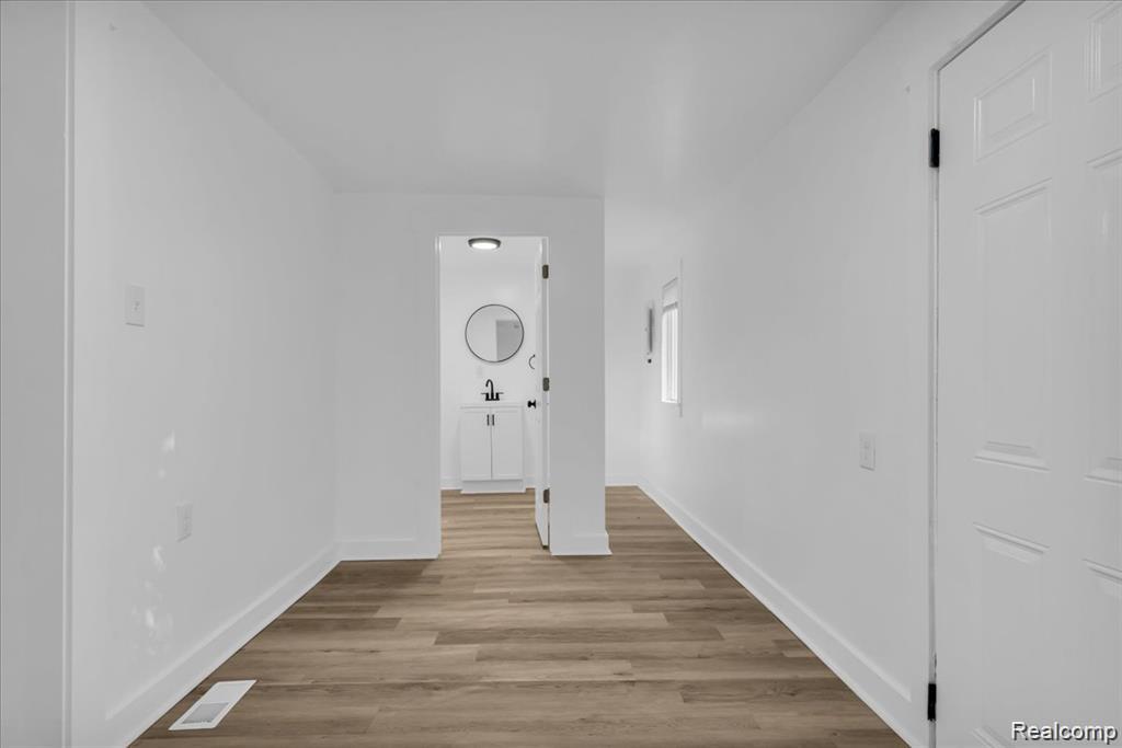 2012 Hubbard Street, Detroit, MI 48209 — Photo 14