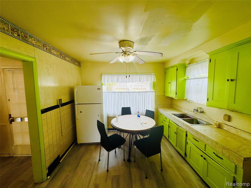 15868 Whitcomb Street, Detroit, MI 48227 — Photo 6