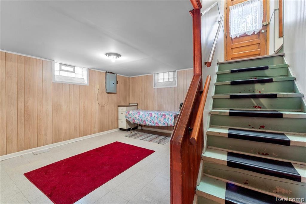 555 N Melborn Street, Dearborn, MI 48128 — Photo 20