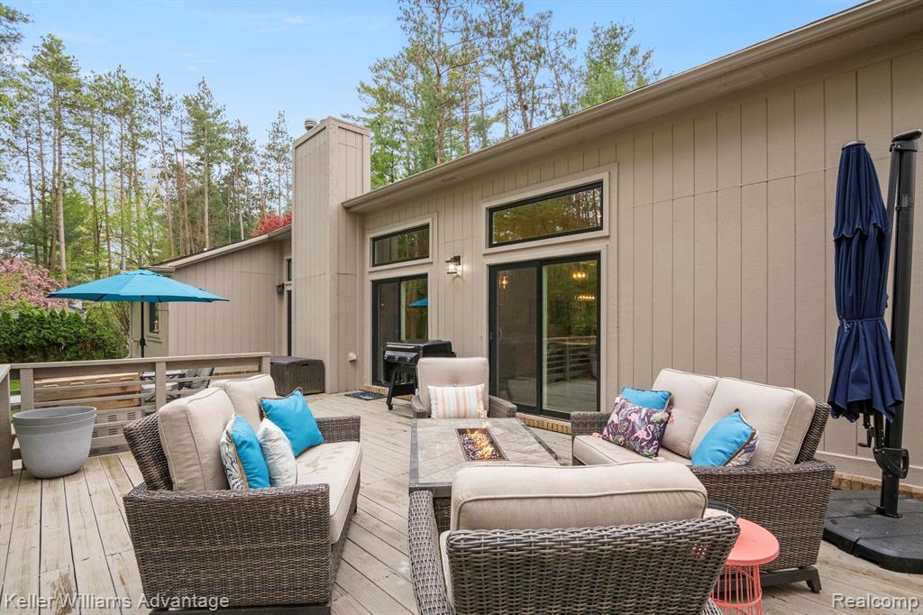 4081 PINESTEAD Drive, Commerce Twp, MI 48390 — Photo 29