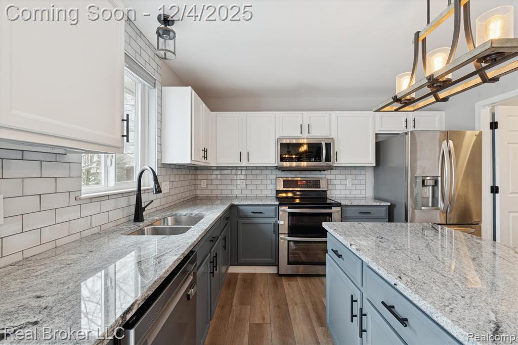 7573 Carlton Drive, Ypsilanti, MI 48197 — Photo 17
