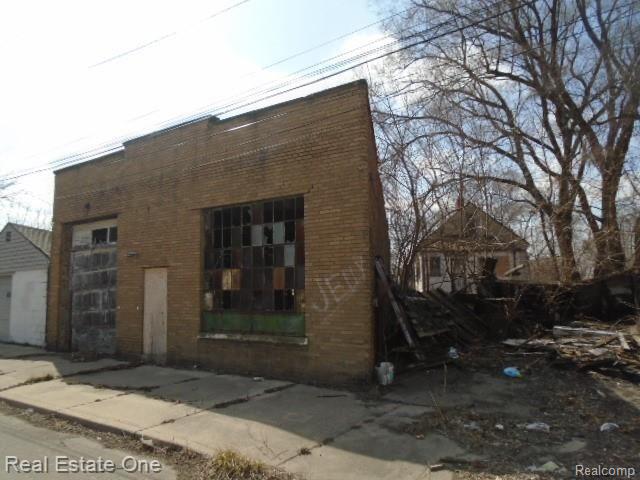 13498 HEALY, Detroit, MI 48212 — Photo 12