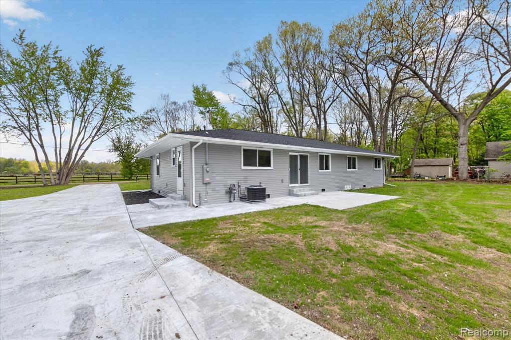29055 Bredow Avenue, Romulus, MI 48174 — Photo 30