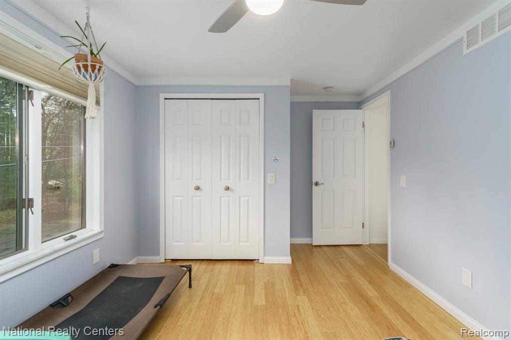 825 E WARDLOW Road, Highland, MI 48356 — Photo 34