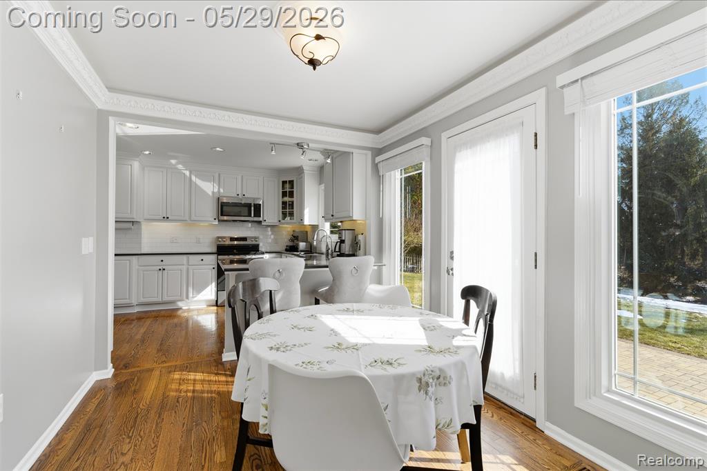 60491 Lamplighter Drive, New Hudson, MI 48165 — Photo 9