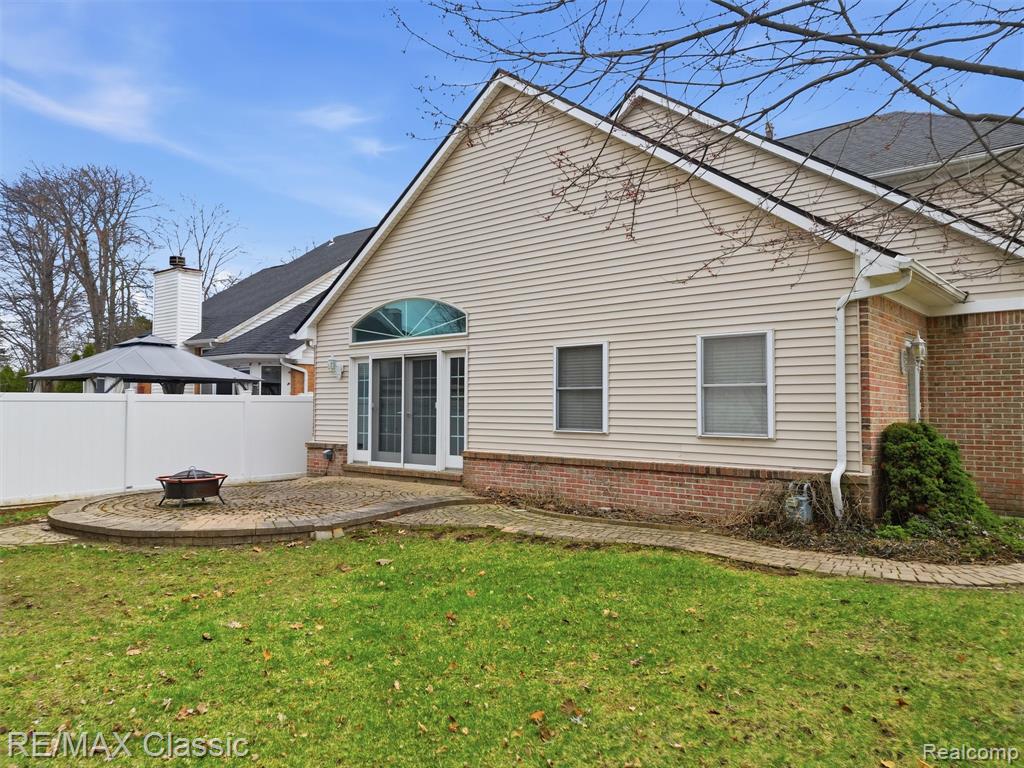 32320 Lespedeza Avenue, Garden City, MI — Photo 35