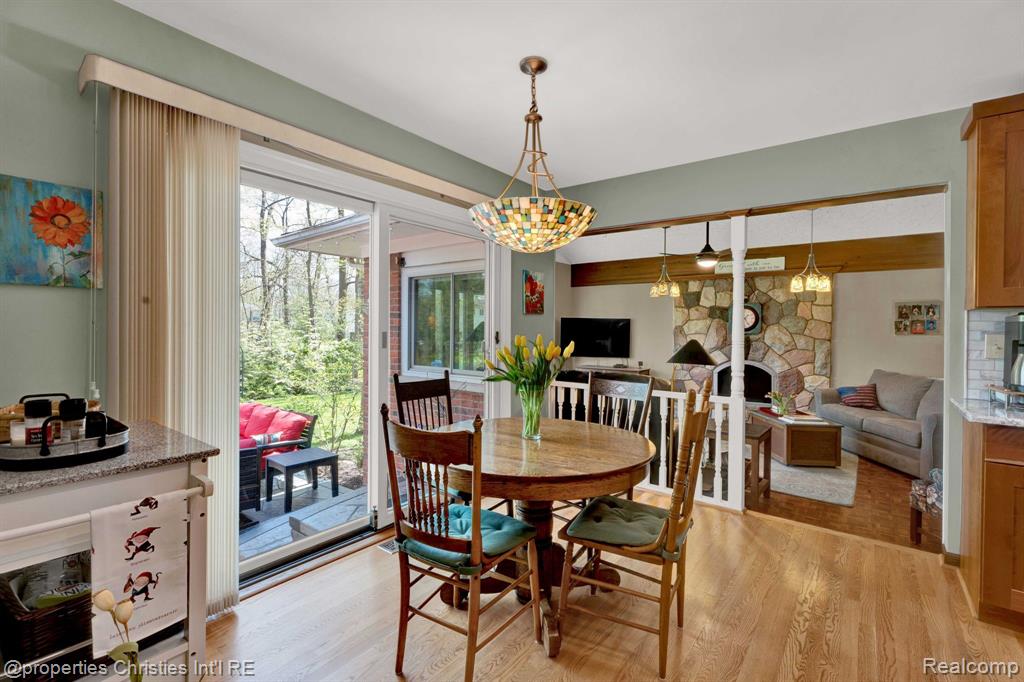 5753 CHERRY CREST Drive, West Bloomfield, MI — Photo 18