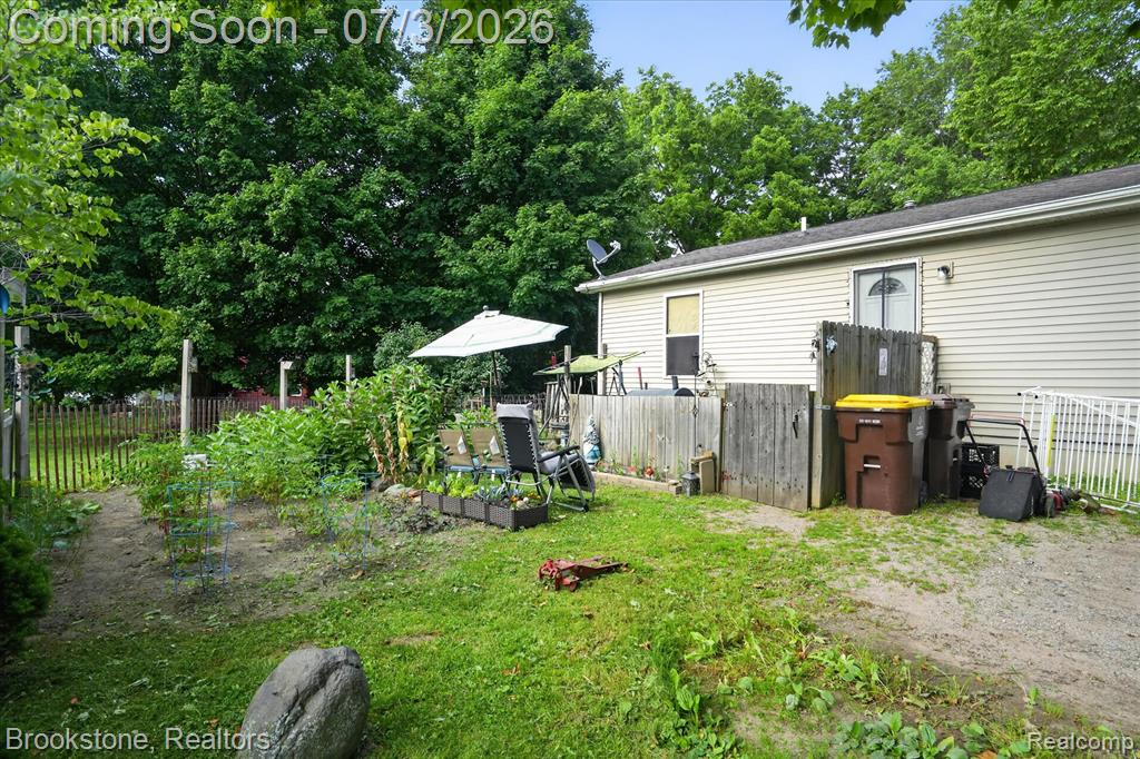 407 E Elizabeth Street, Eaton Rapids, MI 48827 — Photo 22