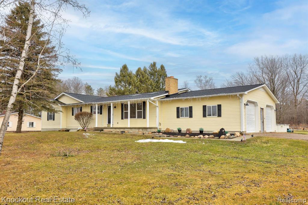 8661 VASSAR Road, Millington, MI 48746 — Photo 2