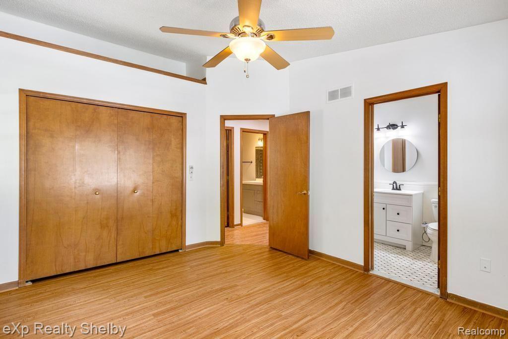 42151 OLD POND Circle, Plymouth, MI 48170 — Photo 16