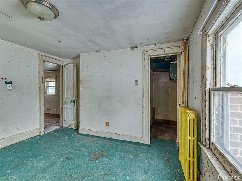 547 Pine Street, Wyandotte, MI 48192 — Photo 20