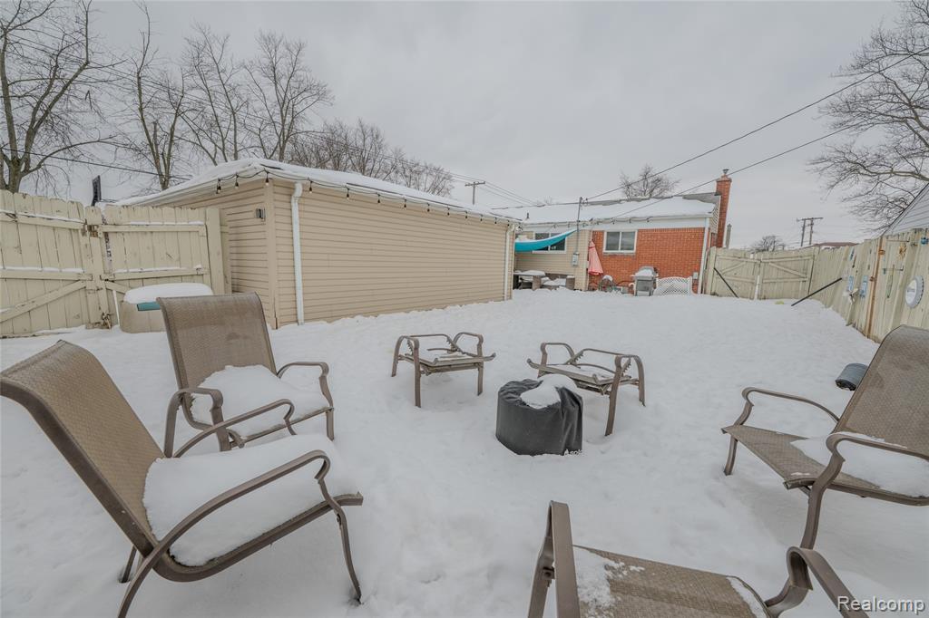8935 Lincoln Street, Taylor, MI 48180 — Photo 21