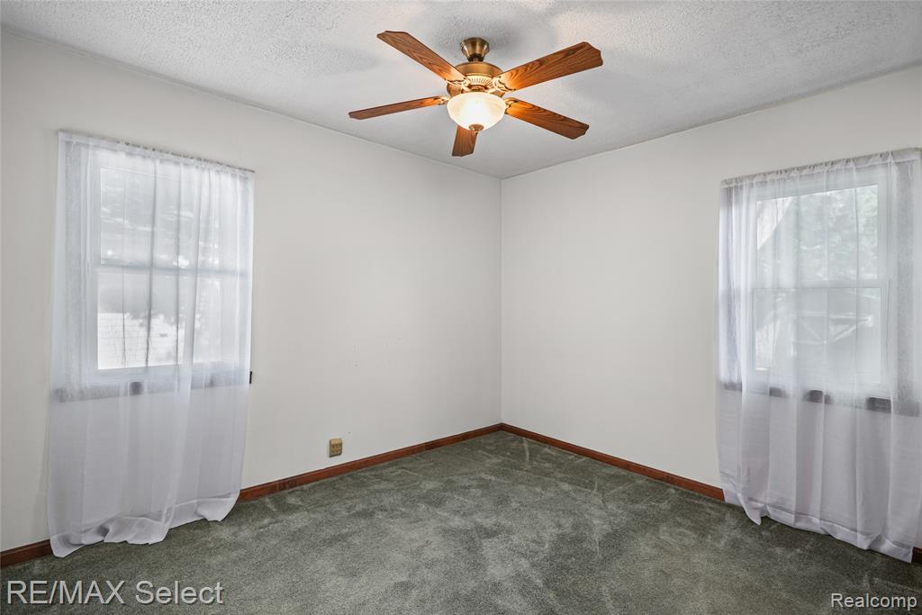 406 E Vienna Street, Clio, MI 48420 — Photo 28