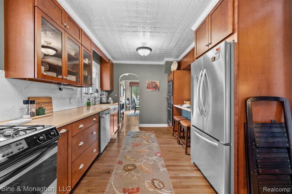 28549 Swan Island Drive, Grosse Ile, MI 48138 — Photo 17
