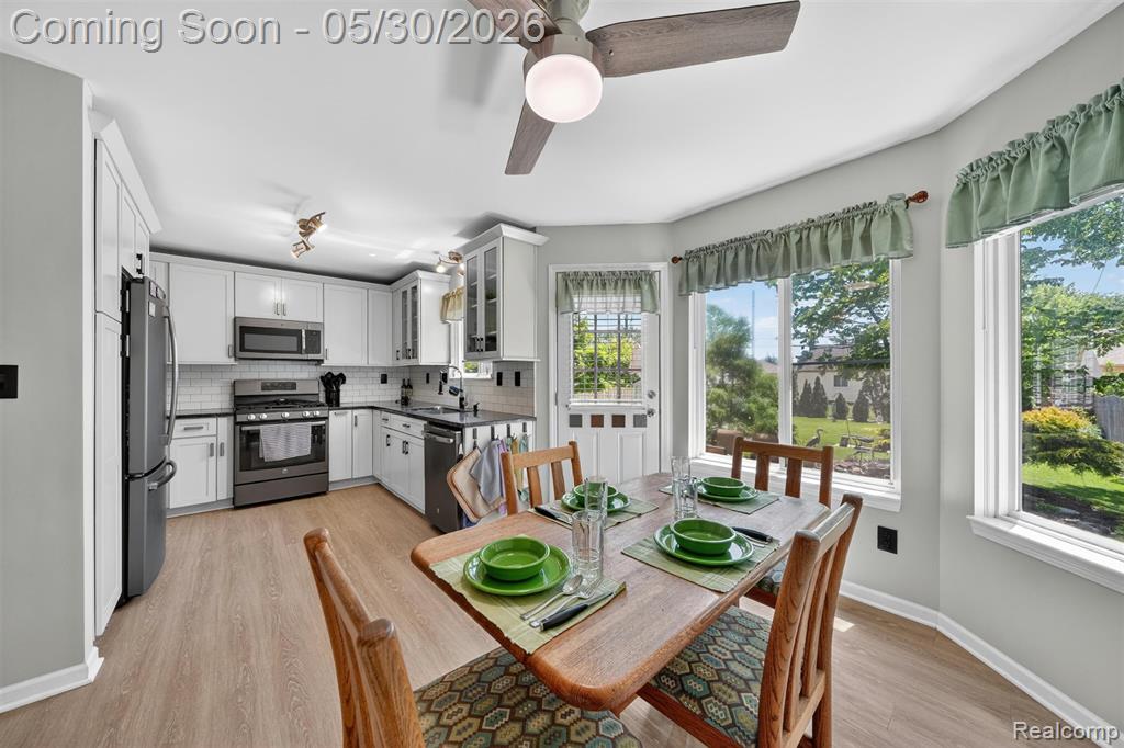 18364 Beechwood Street, Roseville, MI 48066 — Photo 14