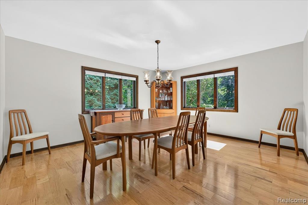 29498 E River Road, Grosse Ile, MI 48138 — Photo 9