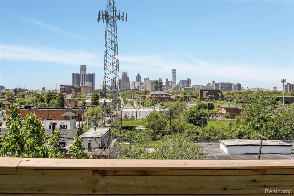 6533 E. JEFFERSON Avenue, Detroit, MI 48207 — Photo 40