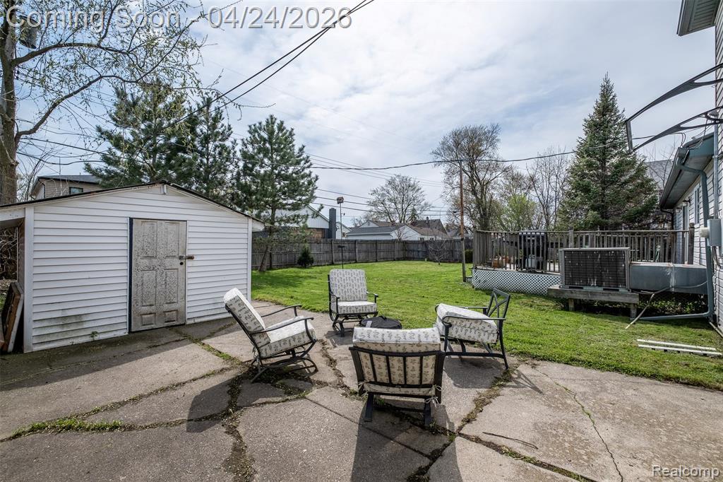 51 Hamata Avenue, Hazel Park, MI 48030 — Photo 42