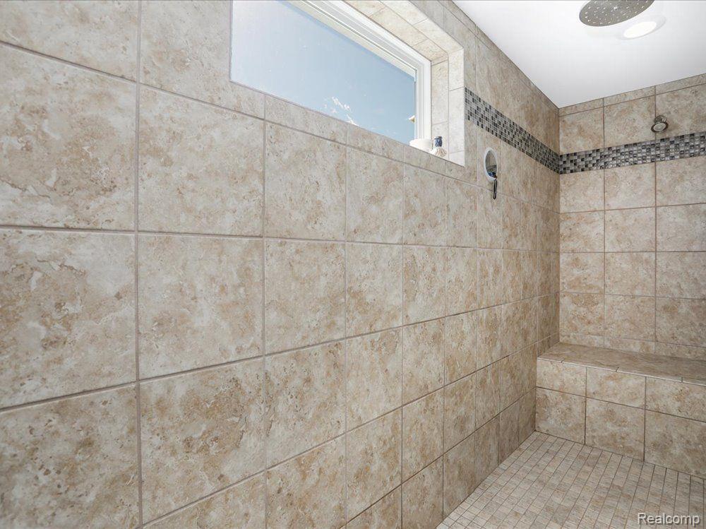 50565 Mayfield East Court, Canton, MI 48187 — Photo 38