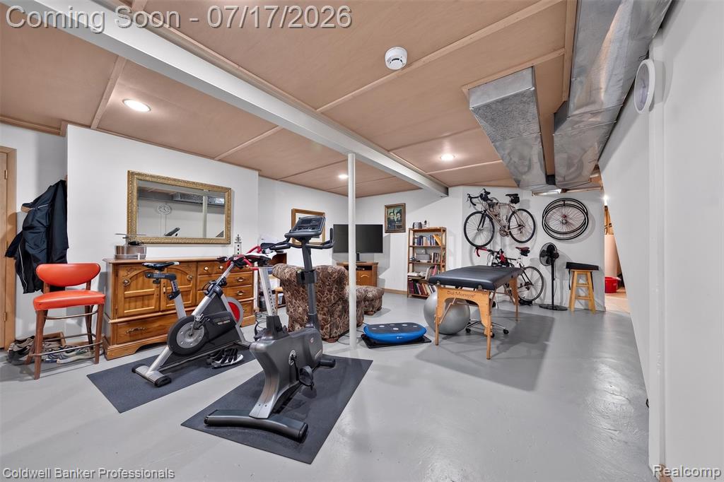26606 Hales Street, Madison Heights, MI 48071 — Photo 19