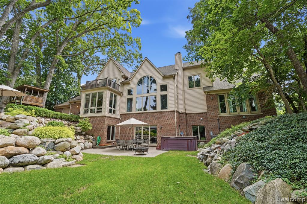 5110 Kitson Lane, West Bloomfield, MI 48324 — Photo 41