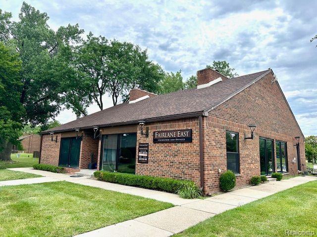 3045 LINDENWOOD Drive, 108, Dearborn, MI 48120 — Photo 28