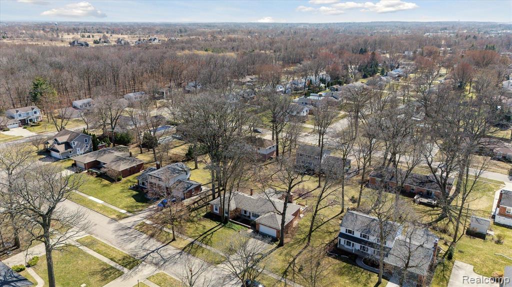 540 WESTOVER Pass, Grand Blanc, MI 48439 — Photo 41