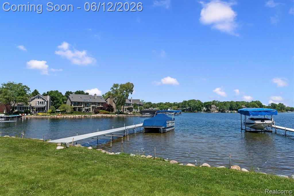 3300 Mimosa Street, Commerce Twp, MI 48390 — Photo 3