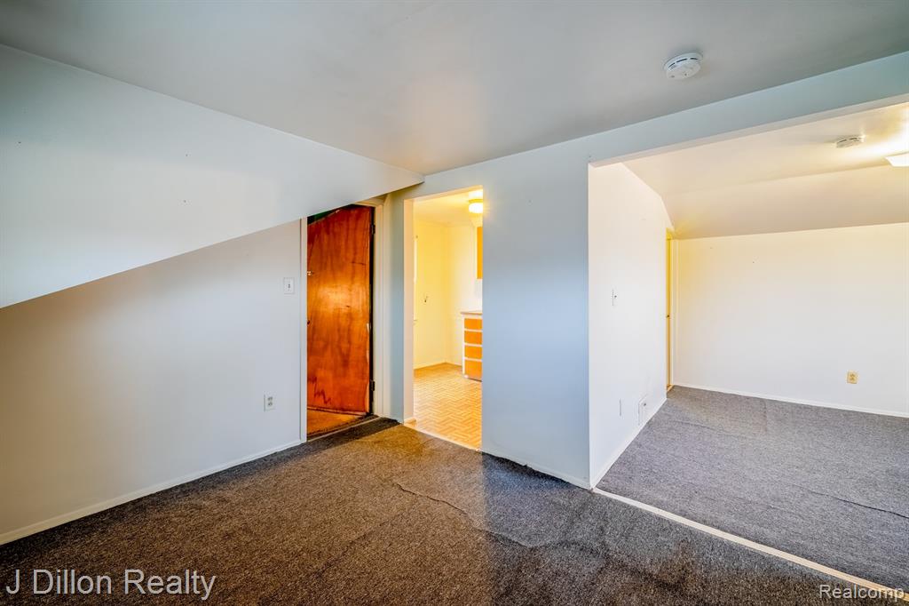 6128 Yinger Avenue, Dearborn, MI 48126 — Photo 35