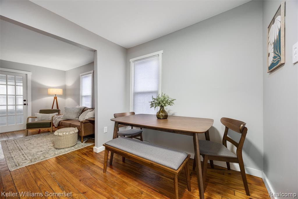 346 E Bernhard Avenue, Hazel Park, MI 48030 — Photo 12