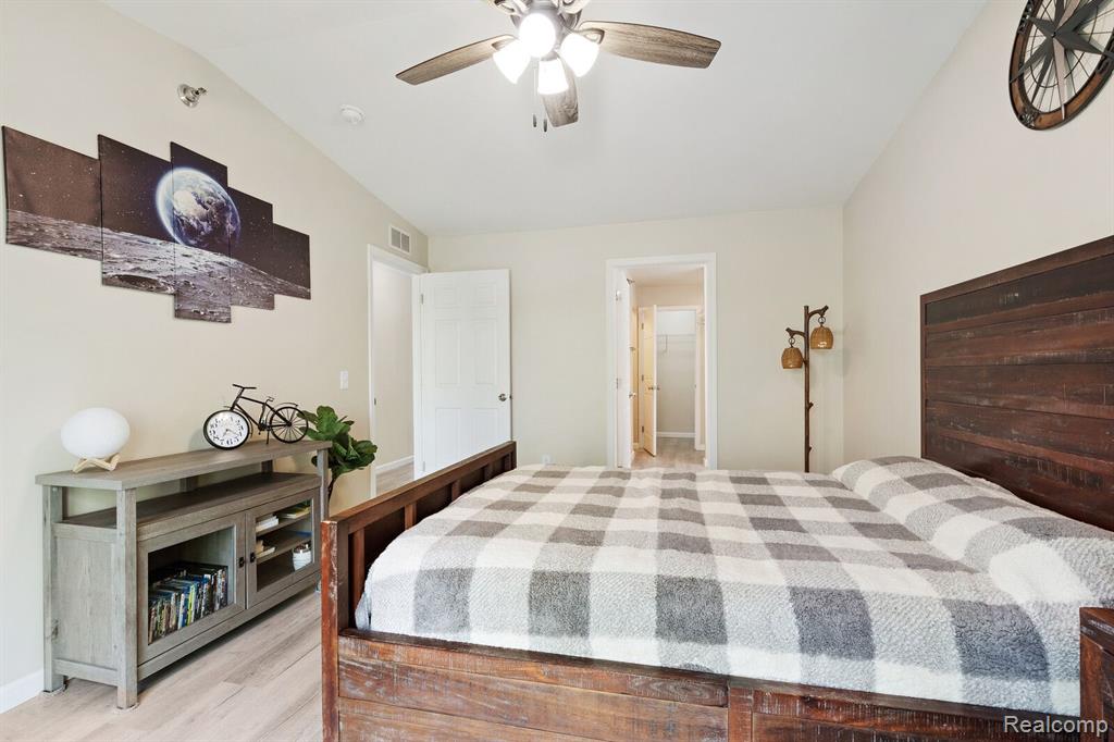 304 LEGATO Drive, Walled Lake, MI 48390 — Photo 17