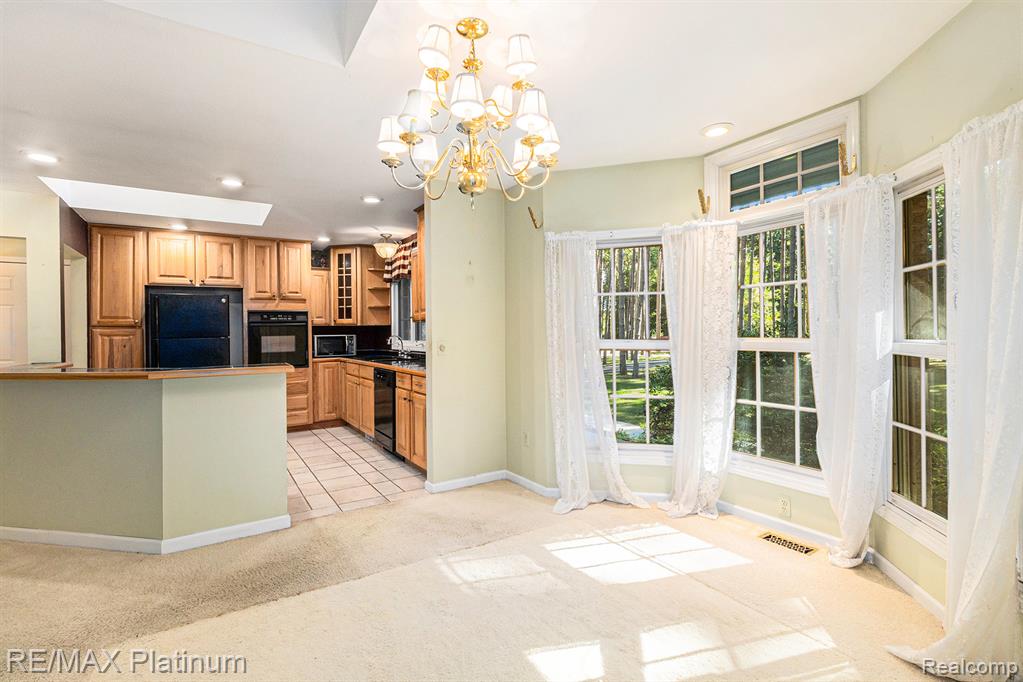 9151 PINEVIEW LAKE COURT, Linden, MI 48451 — Photo 3