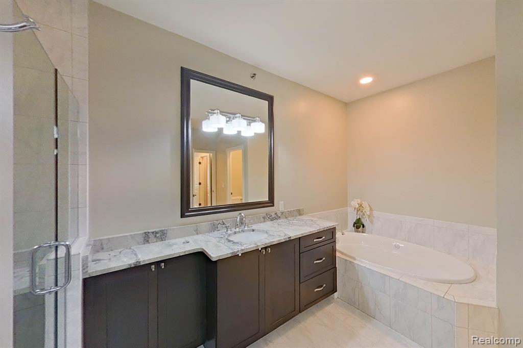 45890 S STONEWOOD Road, Canton, MI 48187 — Photo 18
