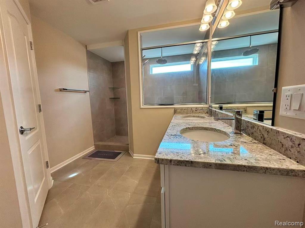 43176 Atwood Avenue, Novi, MI — Photo 21
