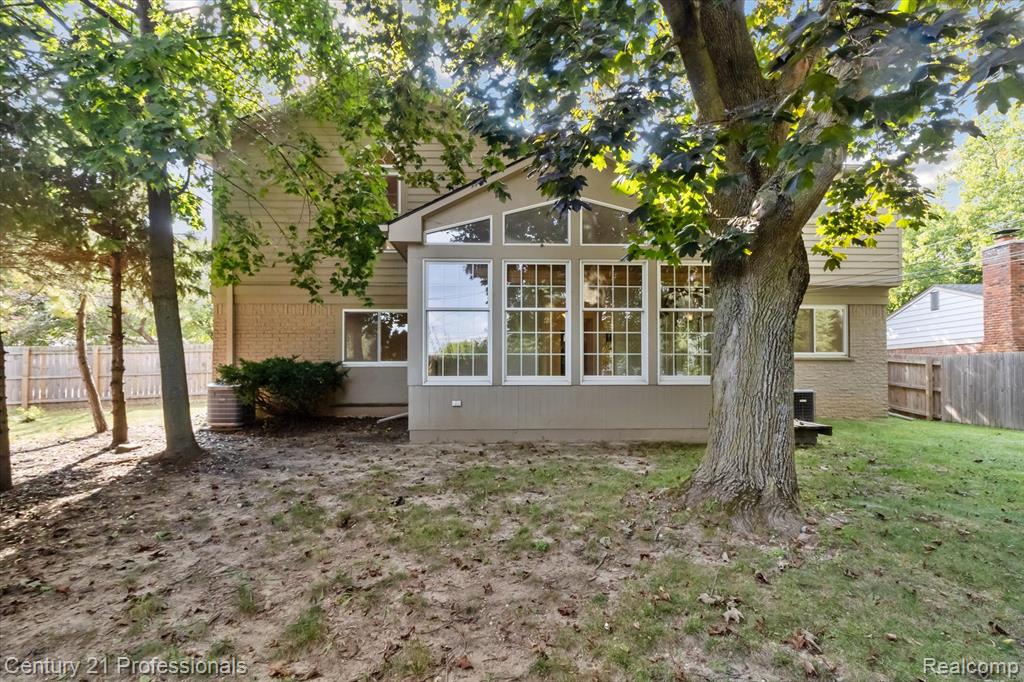 910 Jeffrey Drive, Northville, MI 48167 — Photo 53
