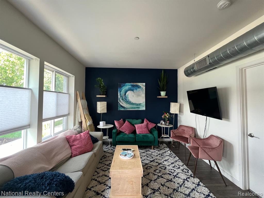 600 Douglas Street NW, 612C, Grand Rapids, MI 49504 — Photo 5