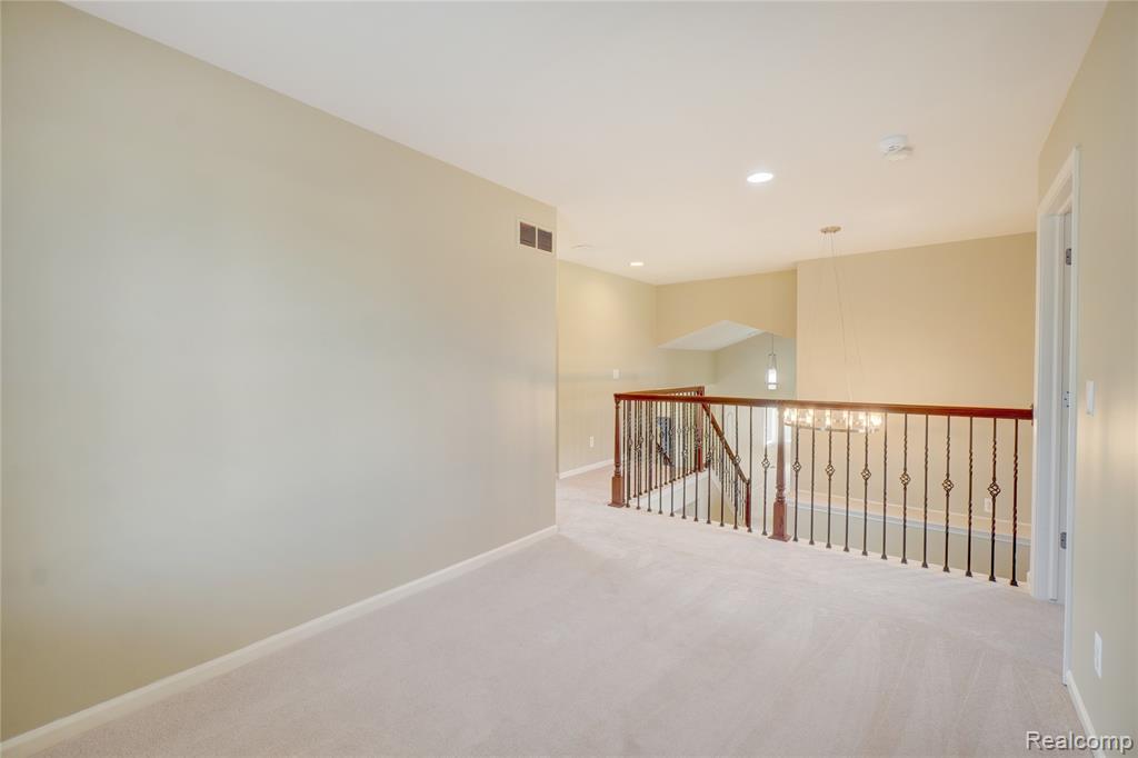 8599 Hummingbird, Commerce Twp, MI 48382 — Photo 24