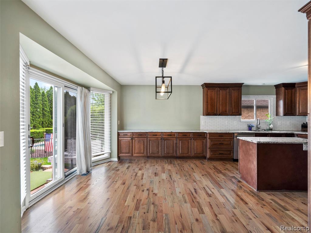 50308 Hillside Drive, Macomb, MI 48044 — Photo 16