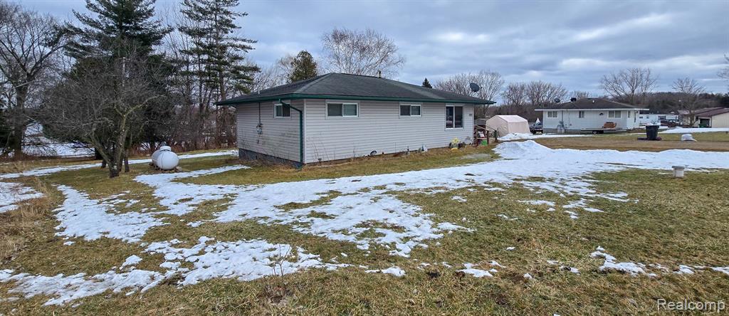 4753 HILLCREST Drive, MI — Photo 3
