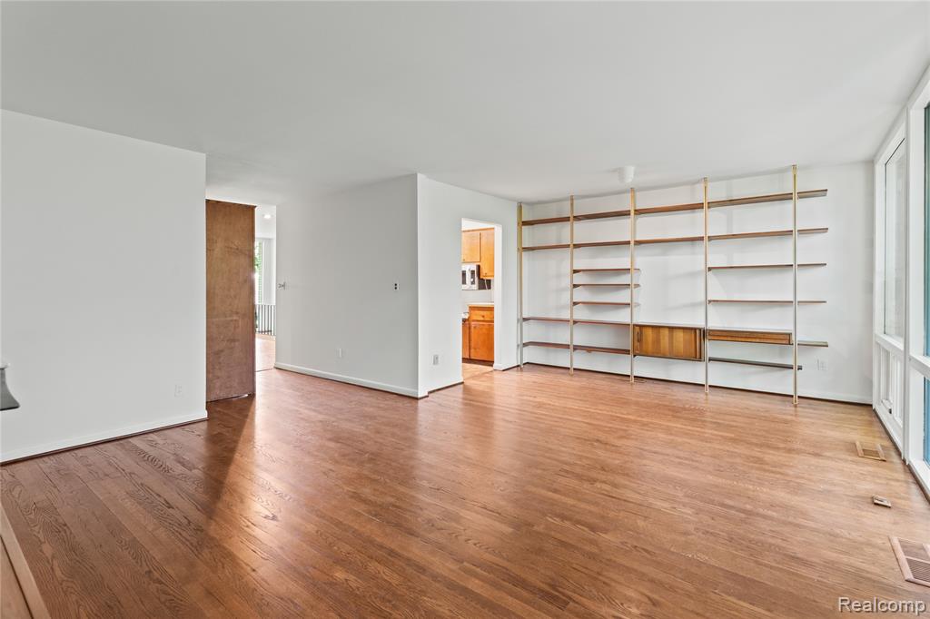 1512 Chateaufort Place, Detroit, MI 48207 — Photo 5