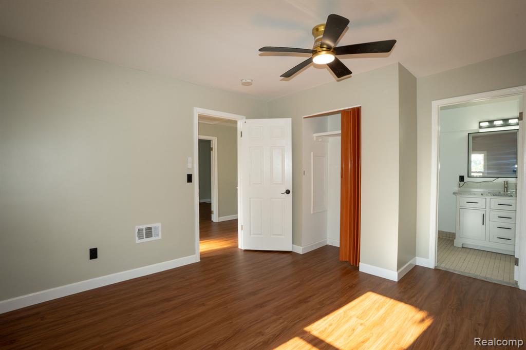 8726 Ford Avenue, Warren, MI 48089 — Photo 5