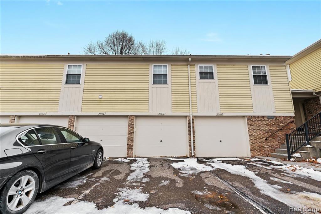 21106 W Glen Haven Circle, Novi, MI 48167 — Photo 29